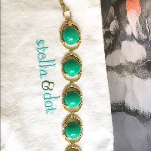 Stella and Dot Zinnia Bracelet